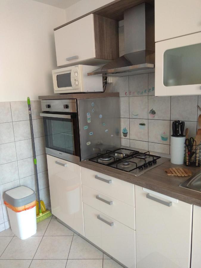Apartment Nebo โปเรช ภายนอก รูปภาพ